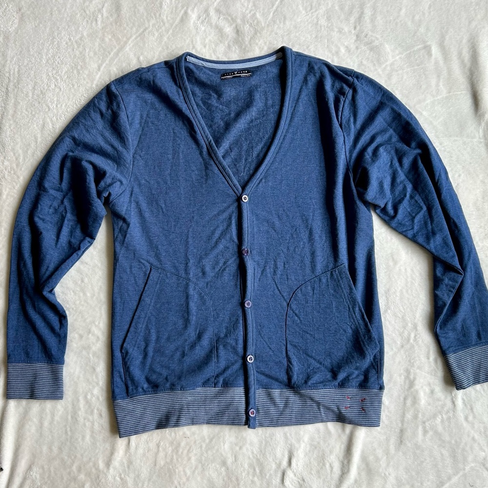 Five Four X-Large men’s v-neck button up sweater